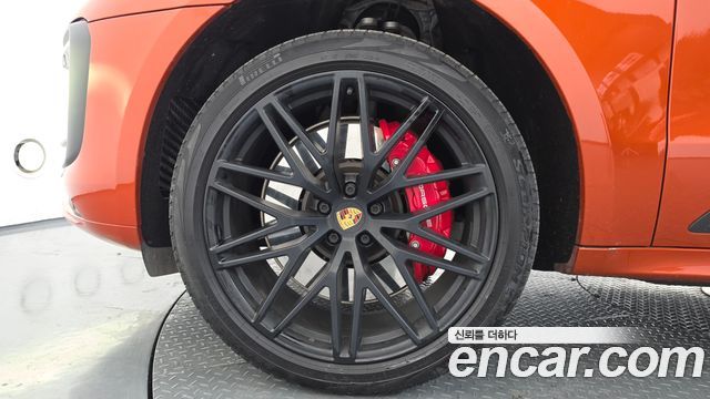 Porsche Macan 2.9 GTS 95B - фото 3