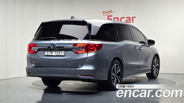 Honda Odyssey 3.5 5th - фото 1