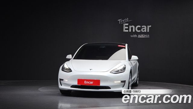 Tesla Model 3 Long Range AWD - фото 1