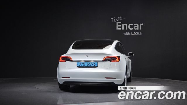 Tesla Model 3 Long Range AWD - фото 2