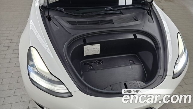 Tesla Model 3 Long Range AWD - фото 4