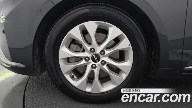 Kia K8 2.5 Gasoline 2WD Noblesse - фото 4