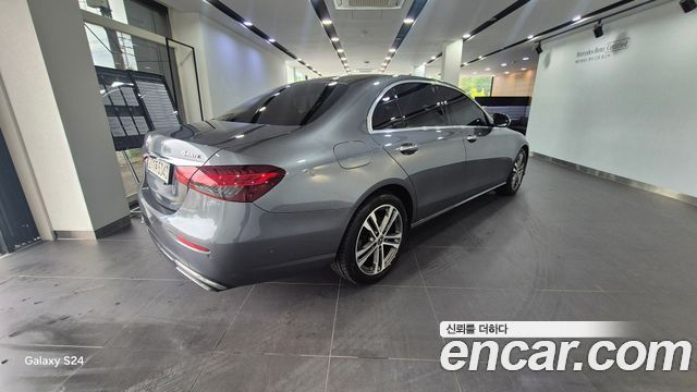 Mercedes-Benz E-Class W213 E350 4MATIC Avantgarde - фото 1