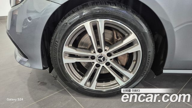 Mercedes-Benz E-Class W213 E350 4MATIC Avantgarde - фото 4
