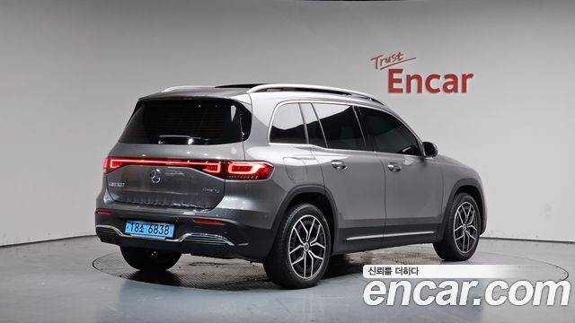 Mercedes-Benz EQB X243 EQB300 4MATIC AMG Line - фото 0