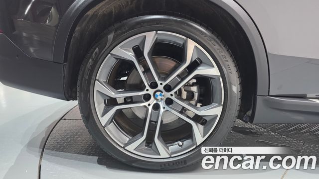BMW X5 G05 xDrive 40i xLine - фото 3