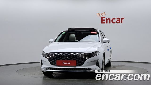 Hyundai Grandeur Новый IG, гибрид Calligraphy - фото 1