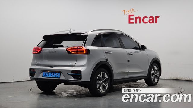 Kia Niro EV Noblesse - фото 1