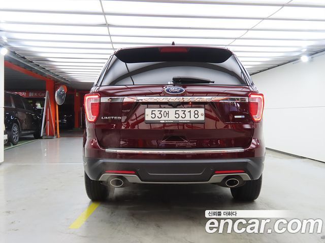 Ford Explorer 2.3 Limited 4WD 5th - фото 2