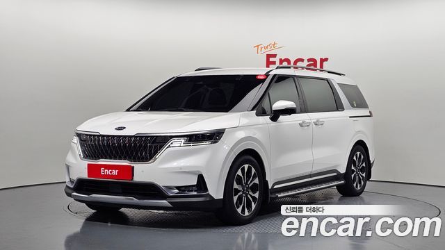 Kia Carnival 4-го поколения 9-Seater Signature - фото 0
