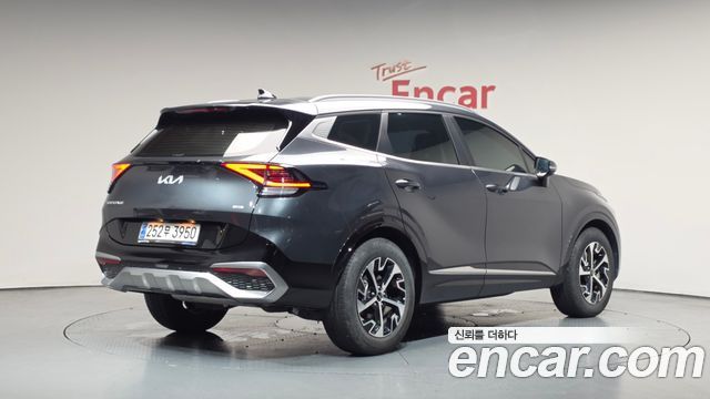 Kia Sportage 5-го поколения, гибрид Signature 2WD - фото 0