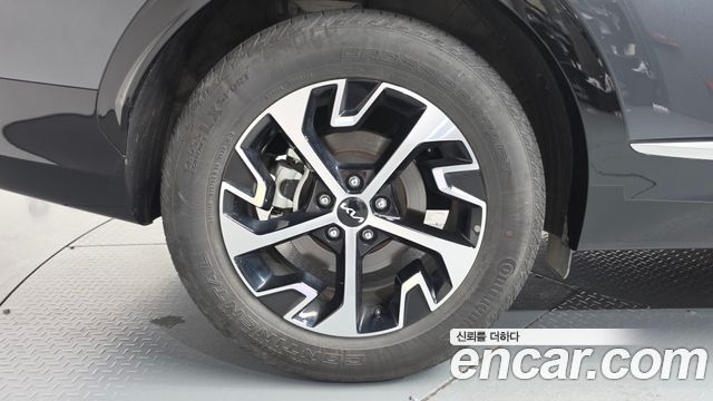 Kia Sportage 5-го поколения, гибрид Signature 2WD - фото 3