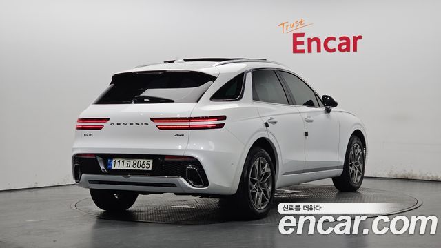 Genesis GV70 2.5T Gasoline AWD - фото 1