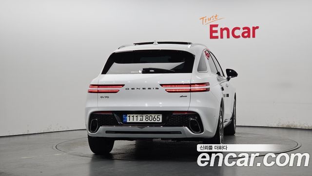 Genesis GV70 2.5T Gasoline AWD - фото 3