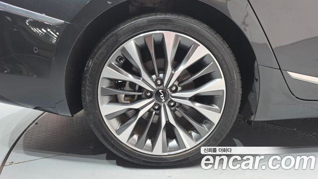 Kia K8 2.5 Gasoline 2WD Signature - фото 4