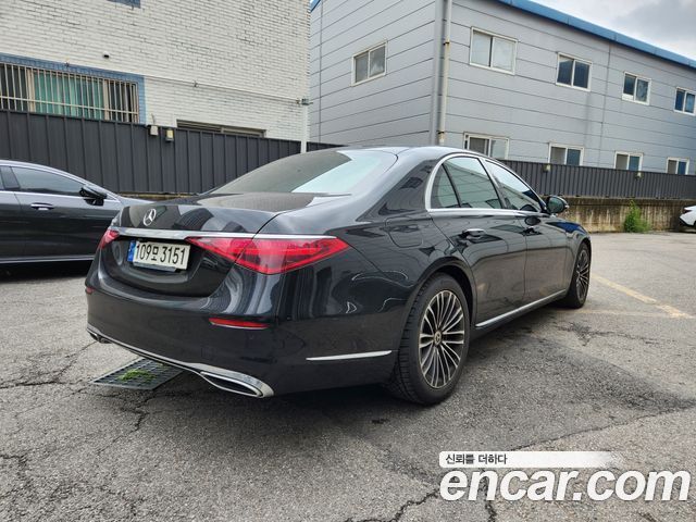 Mercedes-Benz S-Class W223 S350 d - фото 1