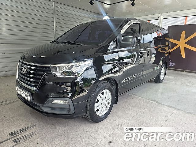 Hyundai Starex Новый Van 5-Seater Smart - фото 0