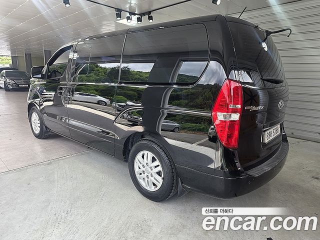 Hyundai Starex Новый Van 5-Seater Smart - фото 4