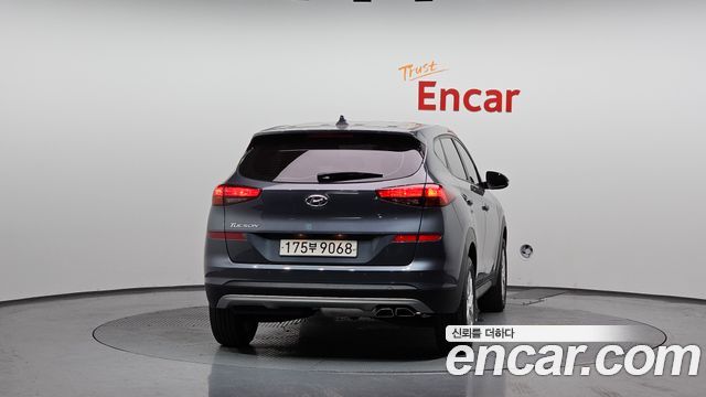 Hyundai Tucson Совершенно новый Diesel 1.6 2WD Smart - фото 3