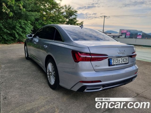 Audi A6 C8 40 TDI Premium - фото 1