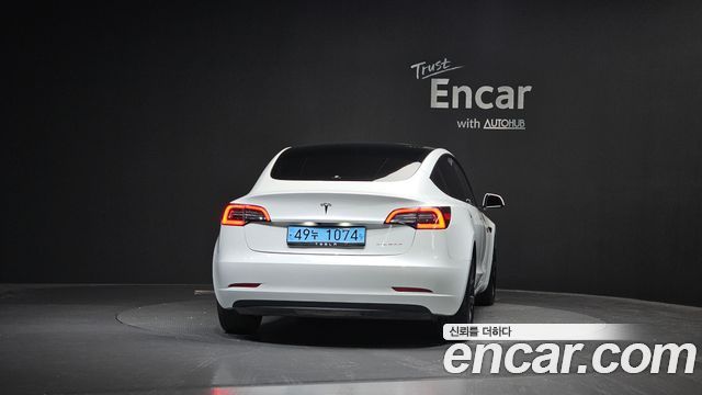 Tesla Model 3 Long Range AWD - фото 2
