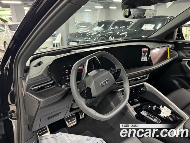 Audi Q5 40 TDI Quattro S Line Black Edition - фото 3