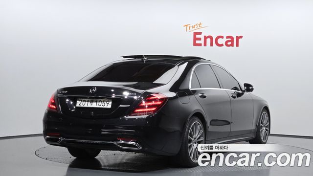 Mercedes-Benz S-Class W222 S450L 4MATIC - фото 1