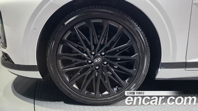 Hyundai Grandeur GN7 2,5 Gasoline 2WD Calligraphy - фото 4