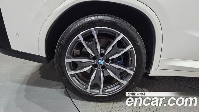 BMW X4 G02 xDrive20i M Sport - фото 4