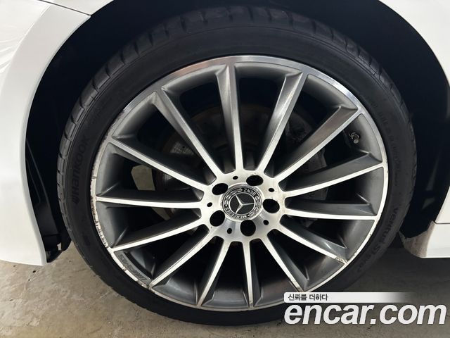Mercedes-Benz E-Class W213 E220d Coupe - фото 4