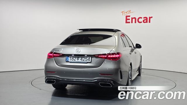 Mercedes-Benz C-Class W206 C200 AMG Line - фото 3