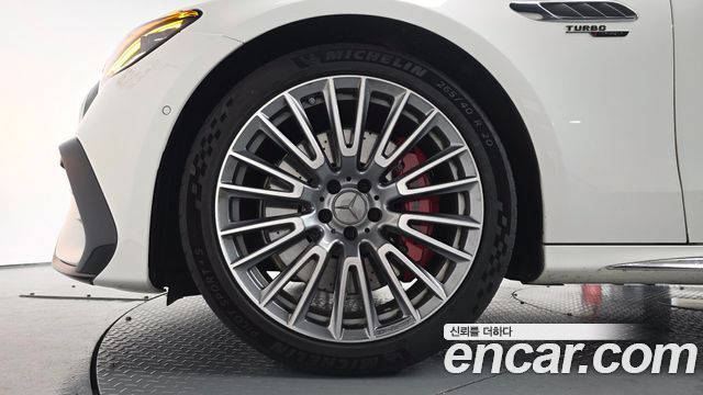 Mercedes-Benz E-Class W214 AMG E53e 4MATIC+ - фото 3