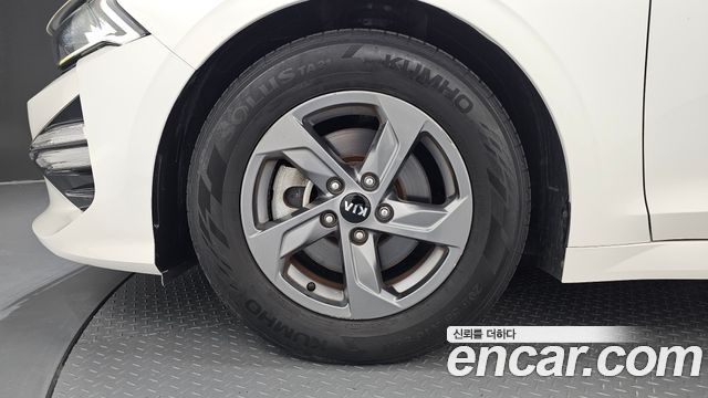 Kia K5 3-го поколения 2.0 LPI(Renter car) Strandard - фото 4
