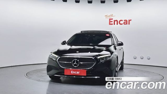 Mercedes-Benz E-Class W214 E200 Avantgarde - фото 2