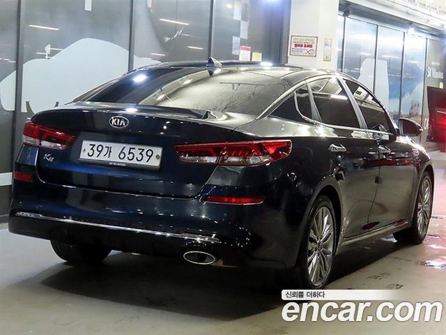 Kia K5 Новый 2-го поколения 2.0 Intelligent - фото 1