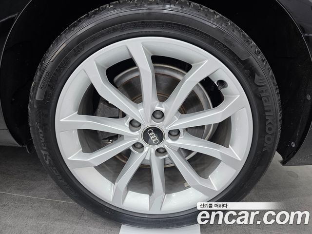 Audi A4 B9 40 TFSI - фото 4