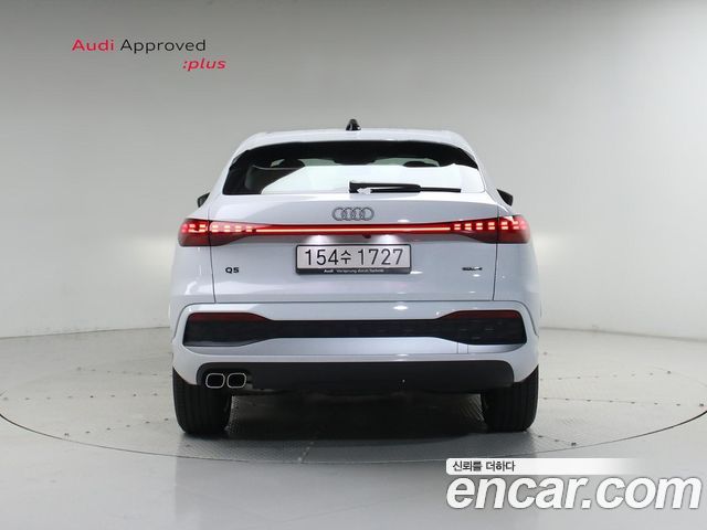 Audi Q5 40 TDI Quattro Advanced Sportback - фото 3
