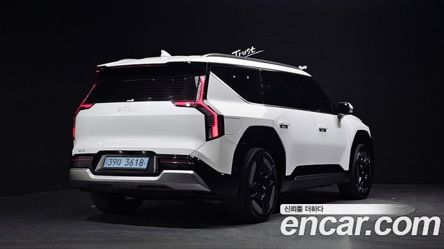 Kia EV9 Long Range 4WD Earth - фото 1