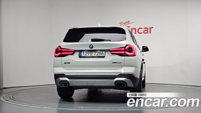 BMW X3 G01 xDrive 20i - фото 3