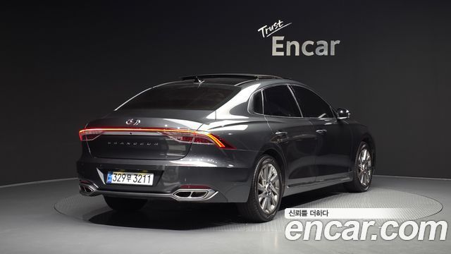 Hyundai Grandeur Новый IG, гибрид Calligraphy - фото 1