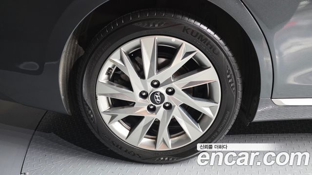 Hyundai Grandeur Новый IG, гибрид Calligraphy - фото 4