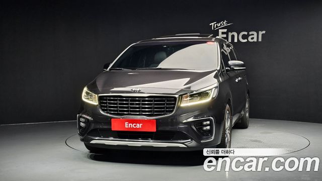 Kia Carnival Новый 7-Seater Limousine VIP - фото 2