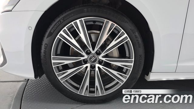 Audi A6 C8 45 TFSI Quattro Premium - фото 3