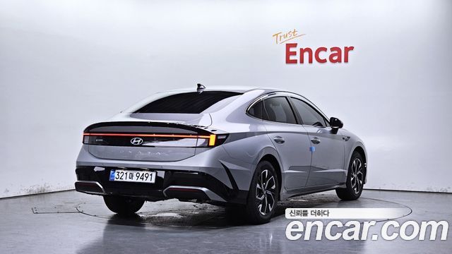 Hyundai Sonata DN8 2.0 LPG(Taxi) Mobility - фото 1
