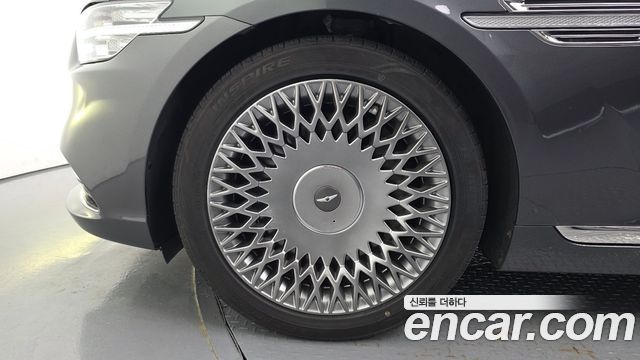 Genesis G90 3.3 T AWD Premium Luxury - фото 4
