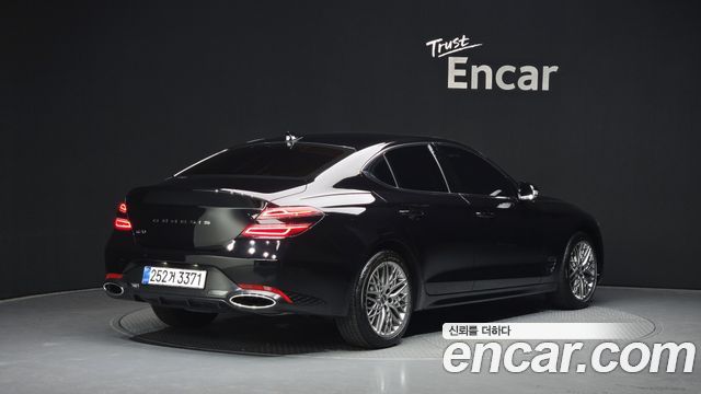 Genesis G70 Новый Gasoline 2.0T 2WD - фото 1