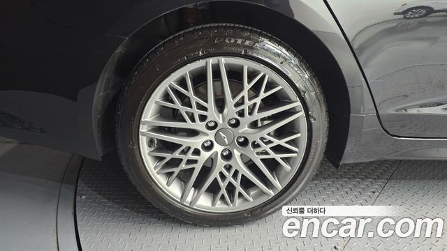 Genesis G70 Новый Gasoline 2.0T 2WD - фото 4