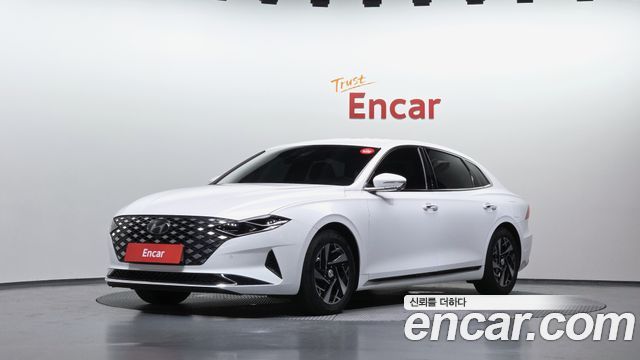 Hyundai Grandeur Новый IG, гибрид Exclusive - фото 0