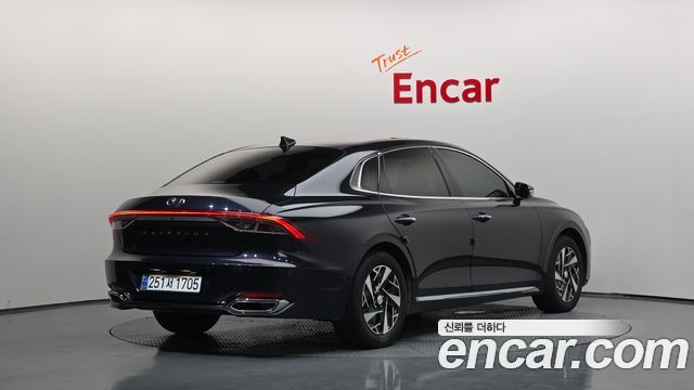 Hyundai Grandeur Новый IG, гибрид Premium - фото 1