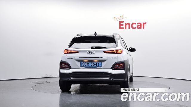 Hyundai Kona Premium - фото 3